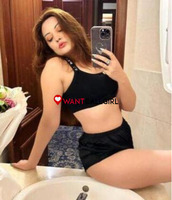 Call Girls In Gaur City Noida**❤️8860477959**