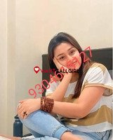 COLLEGE CALL GIRL 9304615127 i call girl