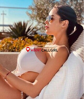 Call Girls In Ashok Nagar 9711100155 Delhi