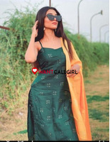 Call Girls In Sarojini Nagar Delhi 9870412668