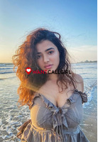 Call Girls in Wazirabad 8447777795 Book it Now
