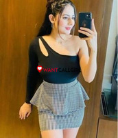 Russian↠ Call Girls Sector- 33 (Noida) 74280✨95640