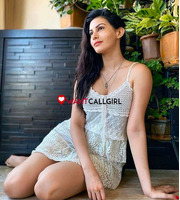 Call Girls In Anand Vihar Delhi 7703891840