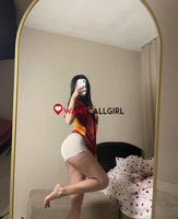 Call Girls in The Leela Palace 7703891840